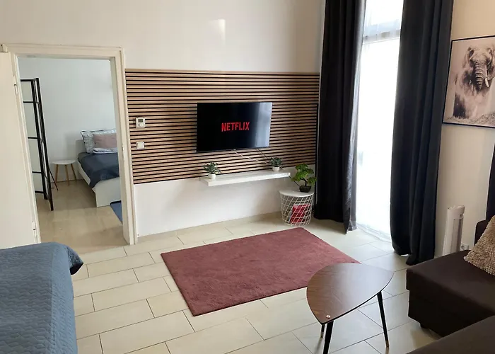 Schoenes Apartment Mitten In Der Stadt III