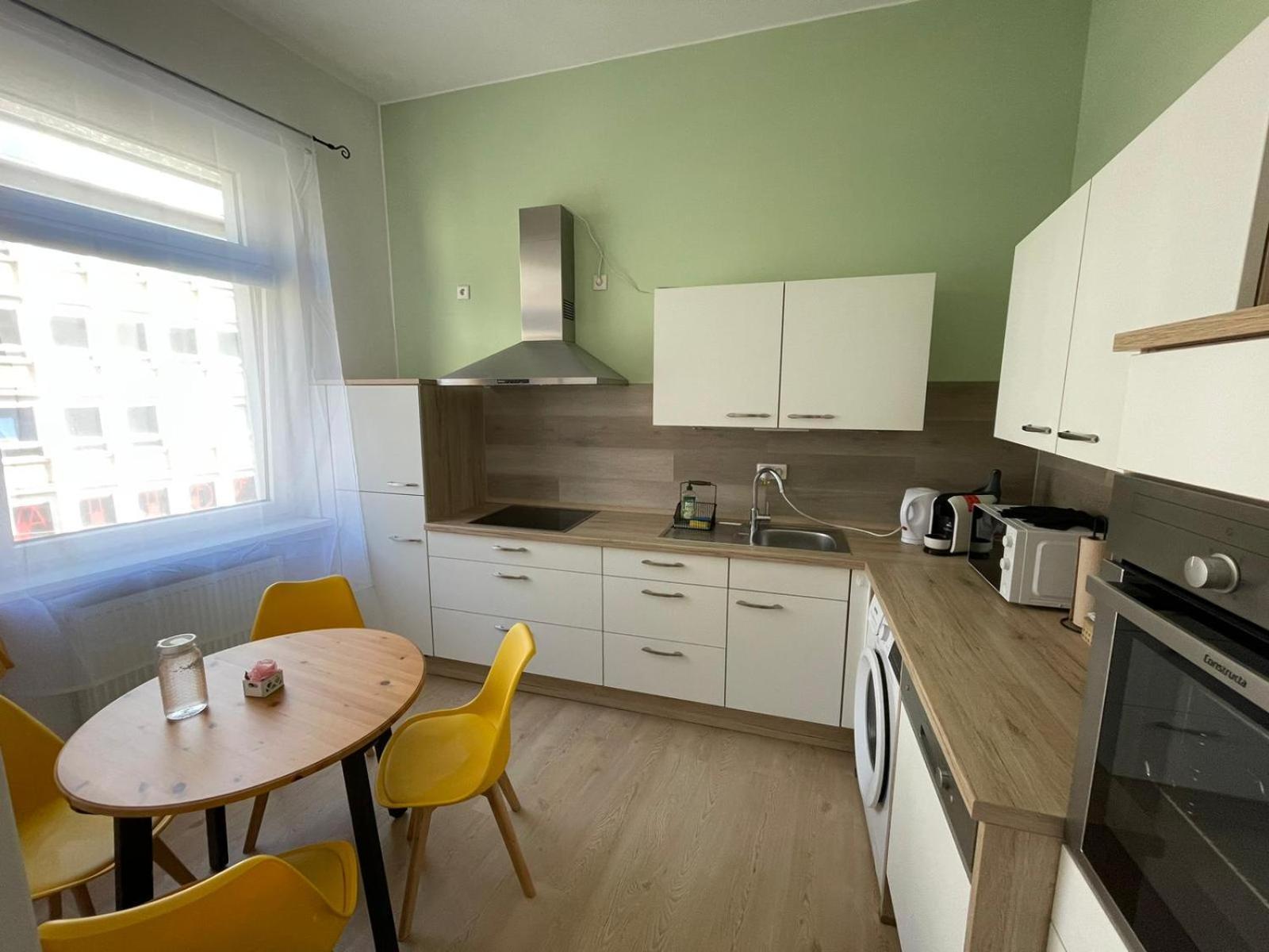 Schoenes Mitten In Der Stadt Iii Apartment *